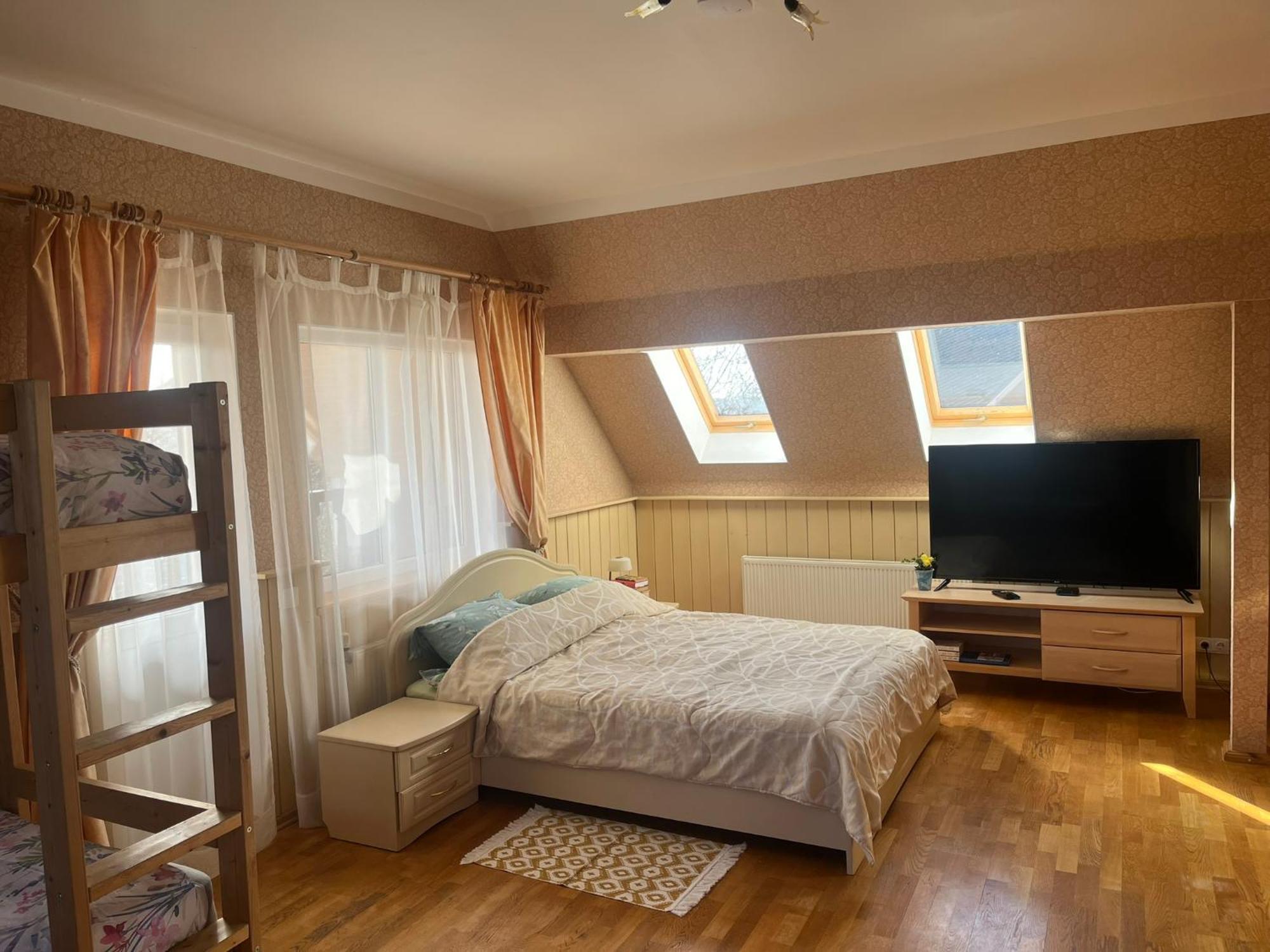 Family House Apartments Salacgrīva Buitenkant foto